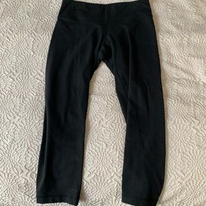 Lululemon crop leggings